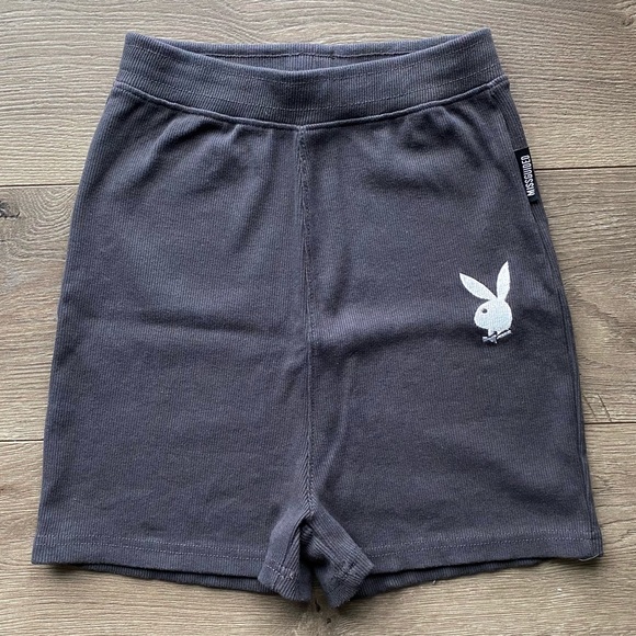 MISSGUIDED X PLAYBOY ribbed high waisted shorts - Picture 4 of 6